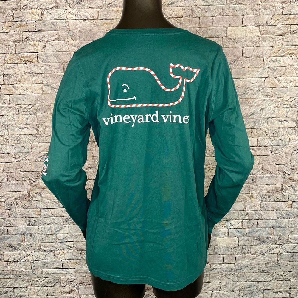 Vineyard Vines Tee Long-Sleeve Candy Cane Design Whale Pocket Crew Neck SZ Med